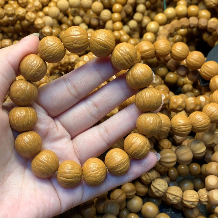 猴头核桃吊坠晨*全品聚宝盆