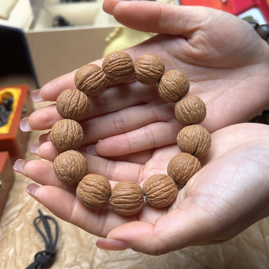 滴血莲花菩提吊坠