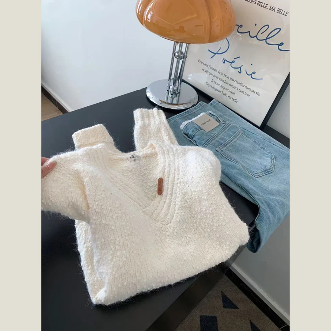秋冬v领宽松套头毛衣女冬季内搭可外穿慵懒风高级感针织加厚上衣