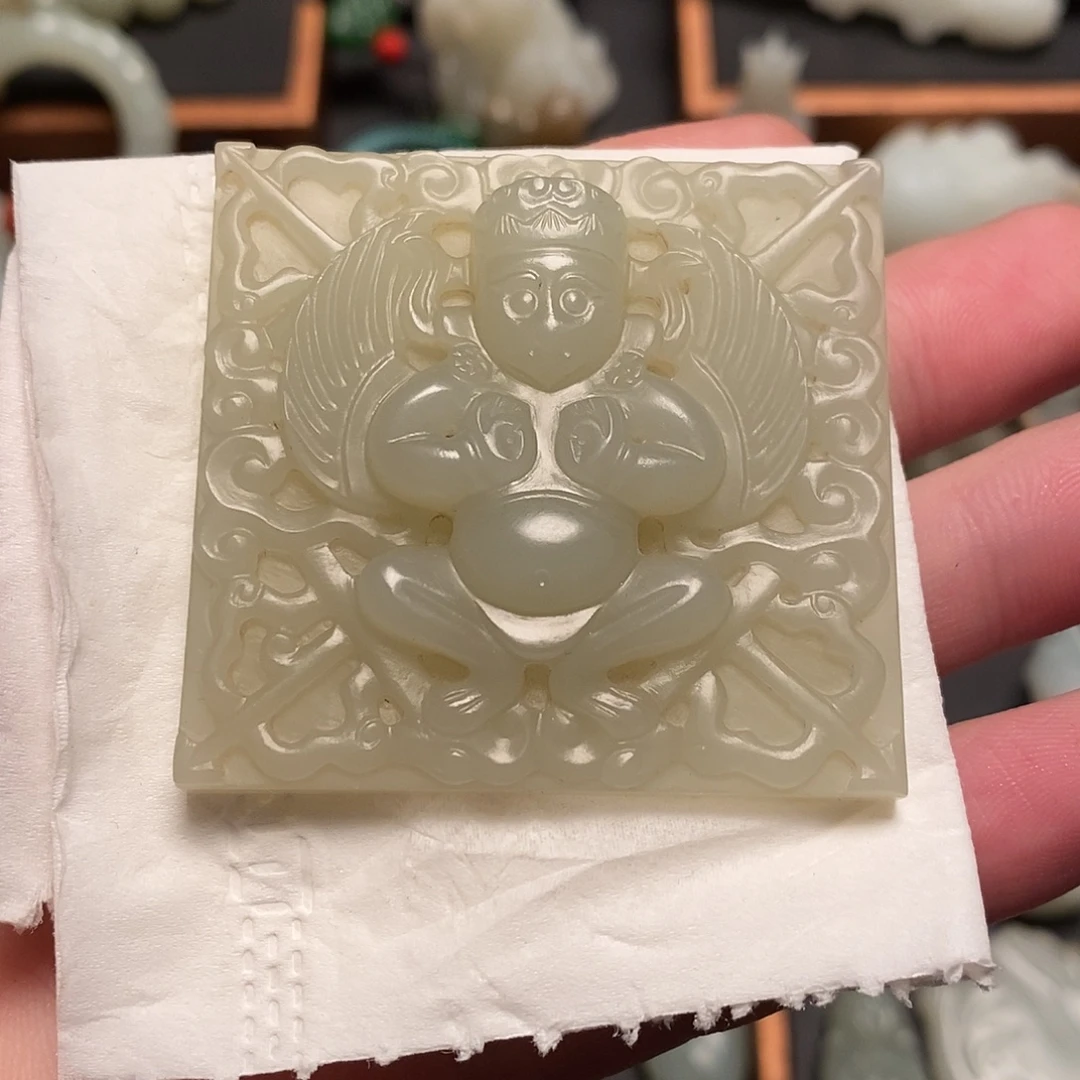 和田玉未镶嵌挂件