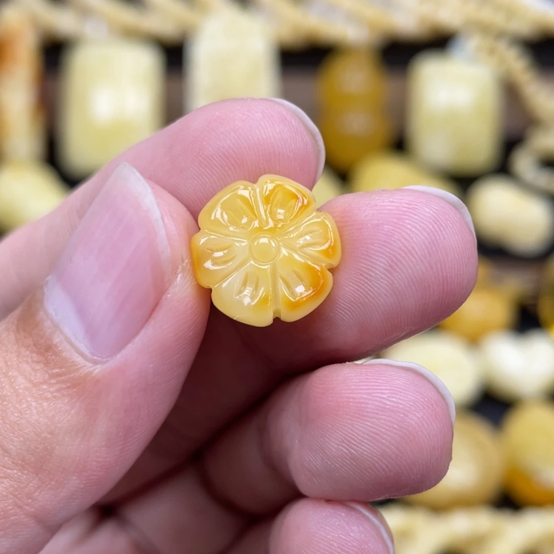 琥珀未镶嵌裸石琥珀蜜蜡
