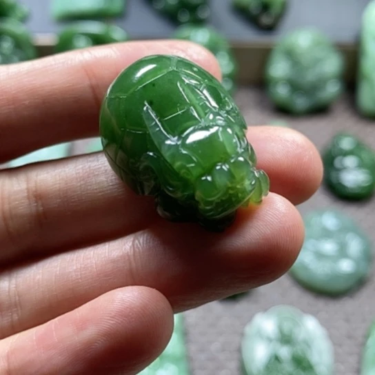 【闪购商品】颈饰未镶嵌和田玉