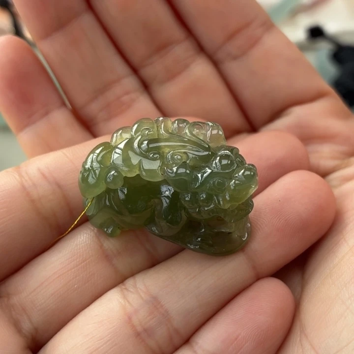 翡翠未镶嵌颈饰天然翡翠a