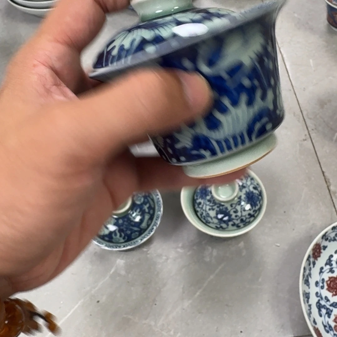 杯清釉青花一路连科两才盖碗
