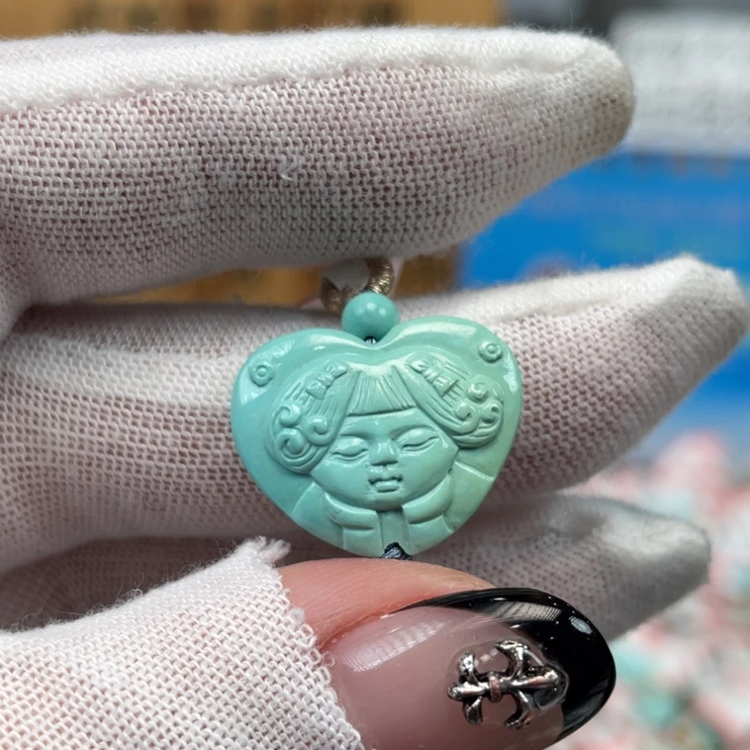 绿松石未镶嵌挂件