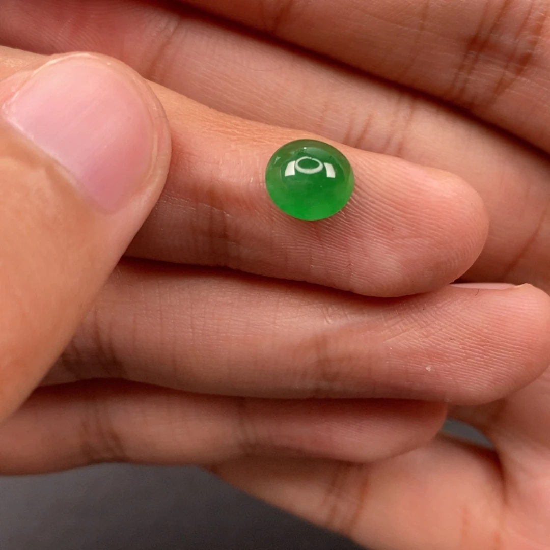 翡翠未镶嵌耳饰翡翠