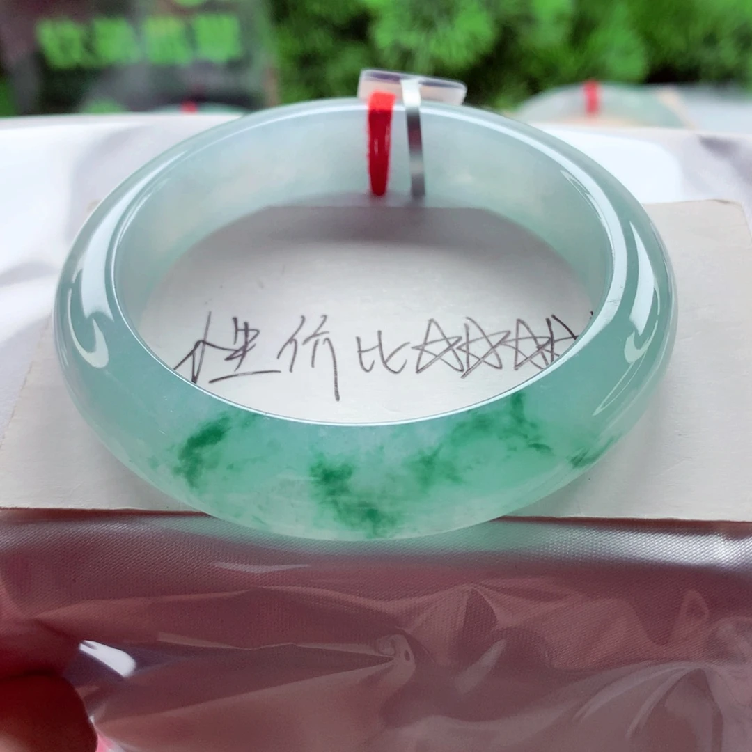 翡翠未镶嵌手镯55.4冰胶蓝底蓝绿花半山水小万强推