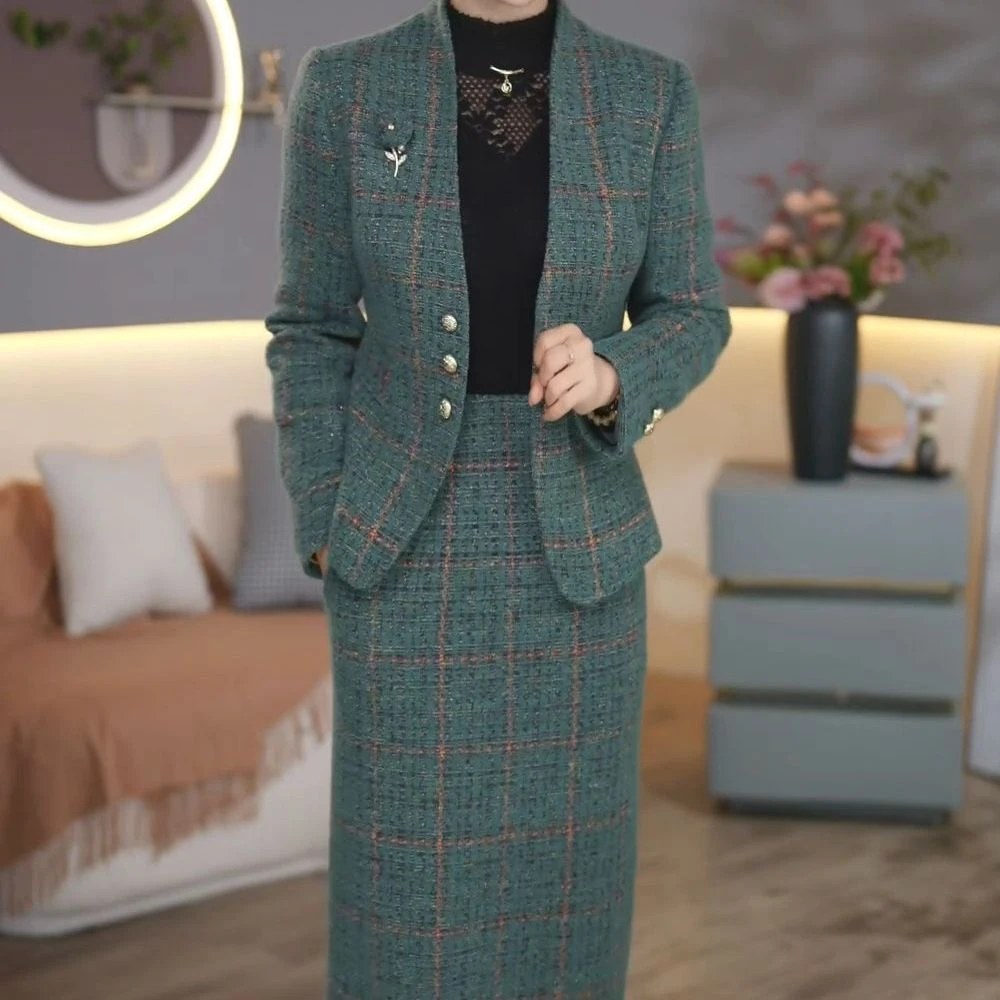 高档雪尔绒连衣裙西装两件套2025秋冬季新款显瘦时尚气质上衣套装