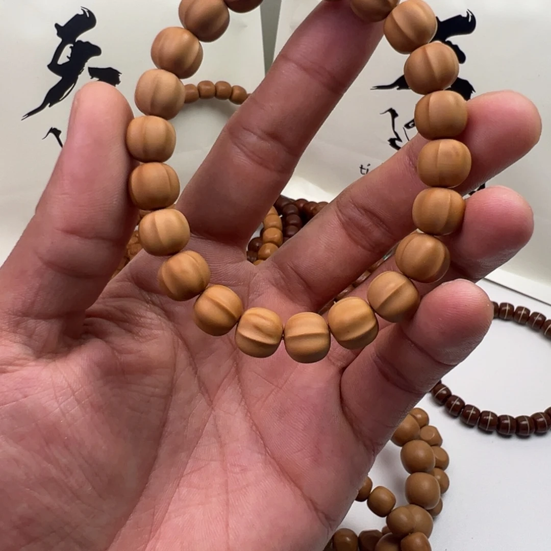 吊坠猴头核桃微瑕鲨鱼