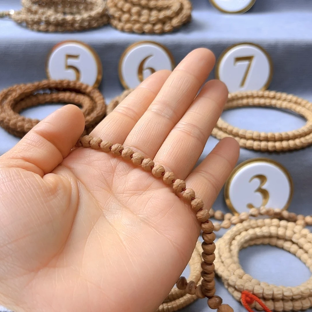 柏香籽/百香籽手串猫**霸