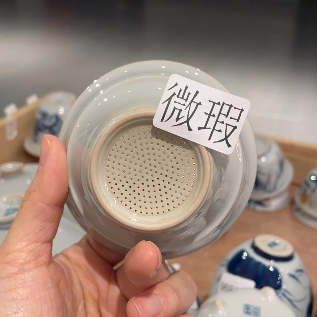 釉下彩纯手绘有瑕