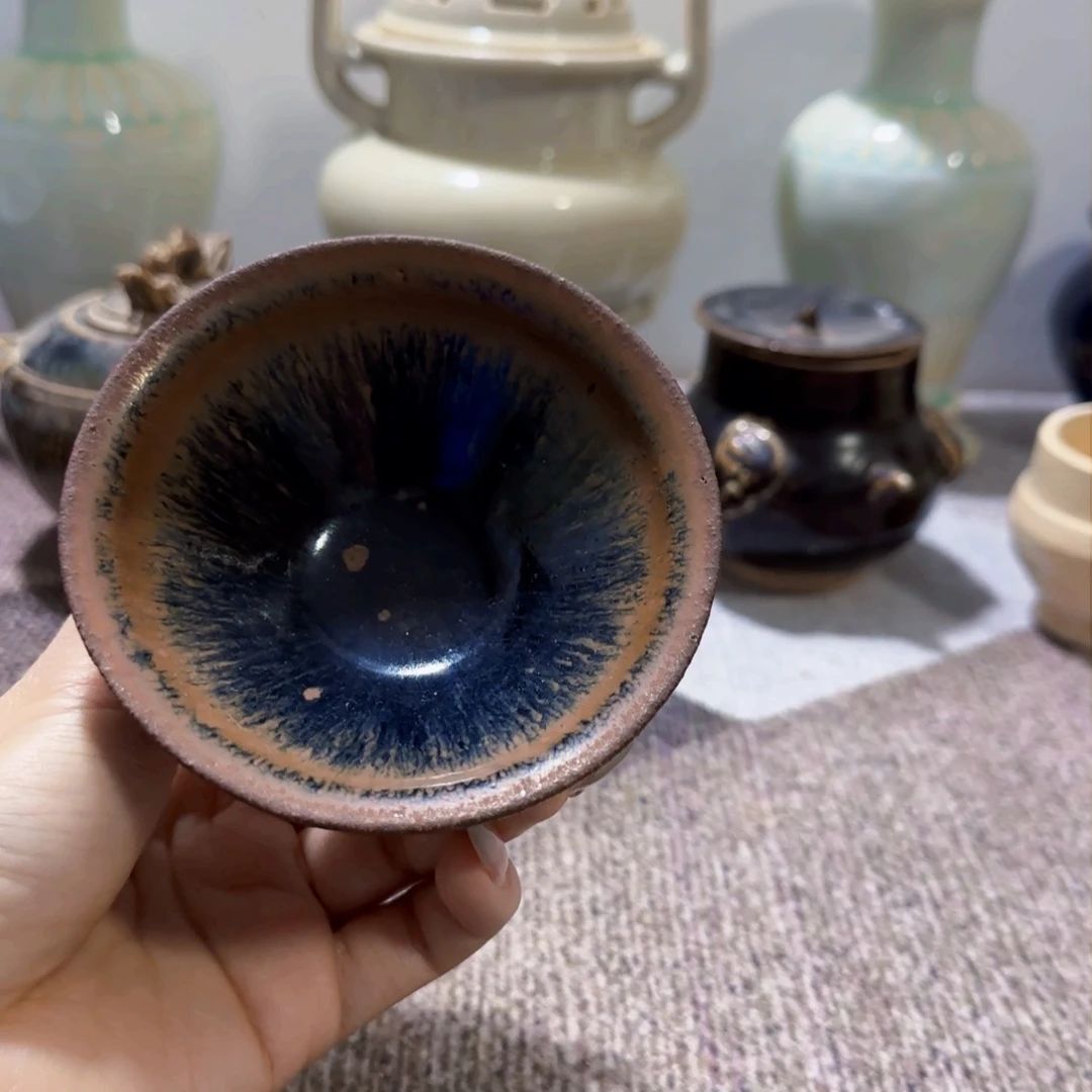瓷片黑釉茶盏一个