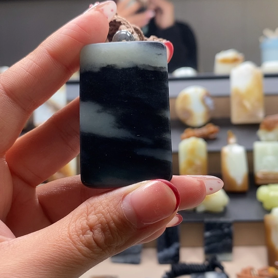 未镶嵌和田玉挂件