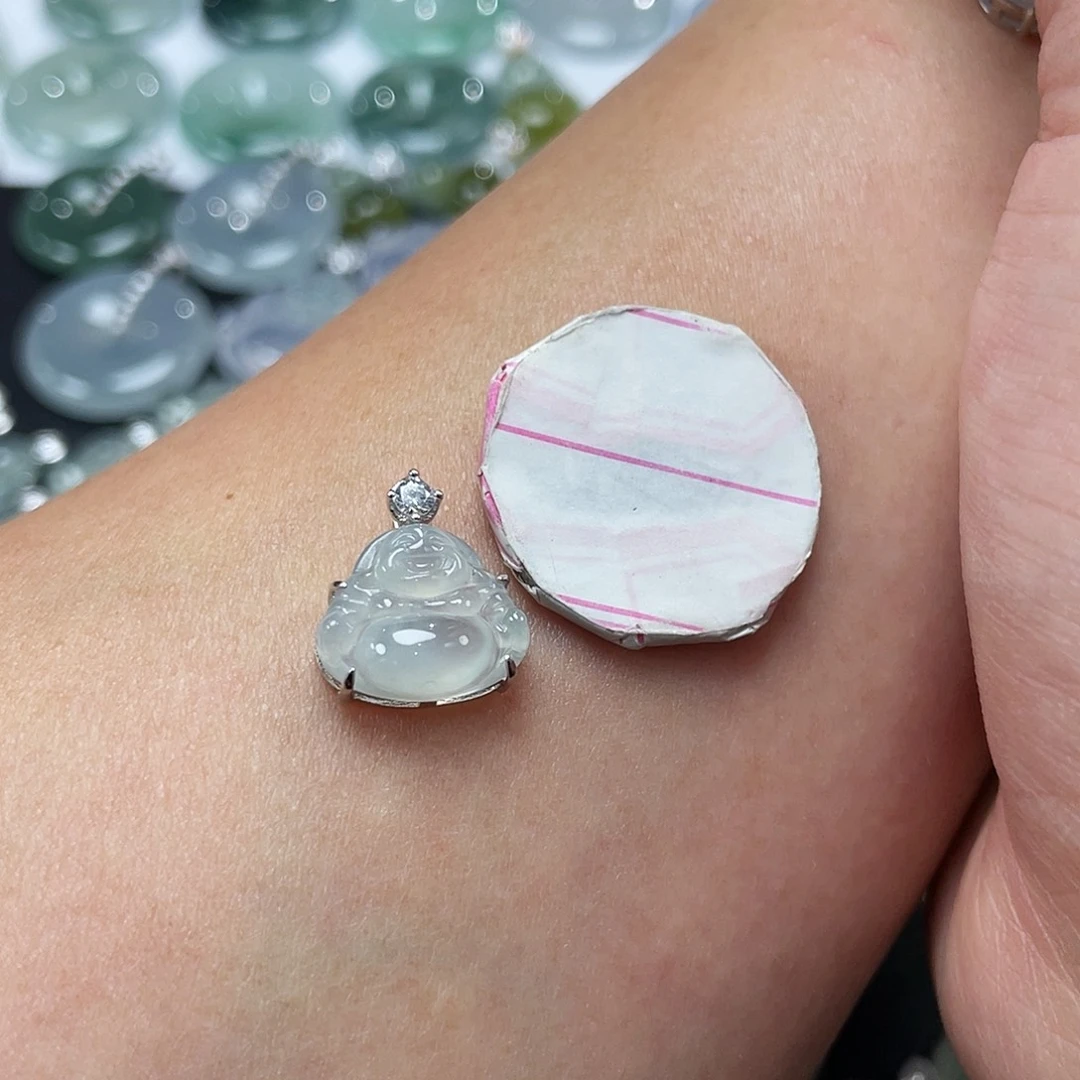 小***嘉翡翠银S925镶嵌颈饰