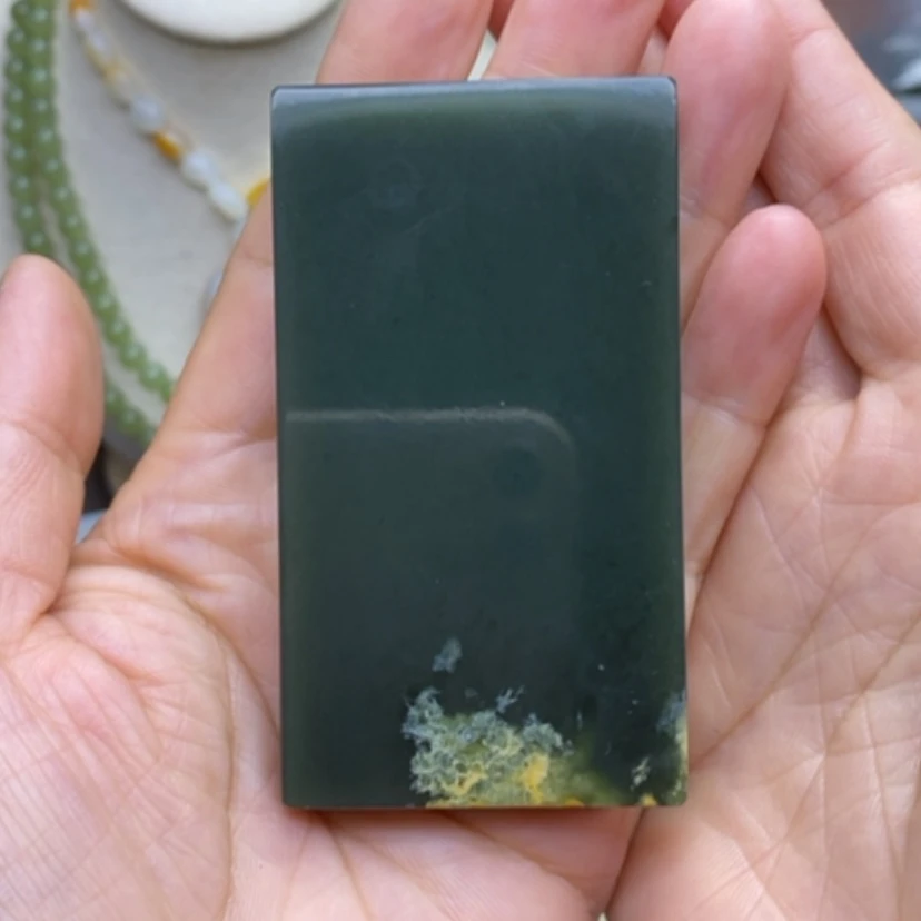 【闪购商品】未镶嵌岫岩河磨玉（透闪石质玉）挂件人****@