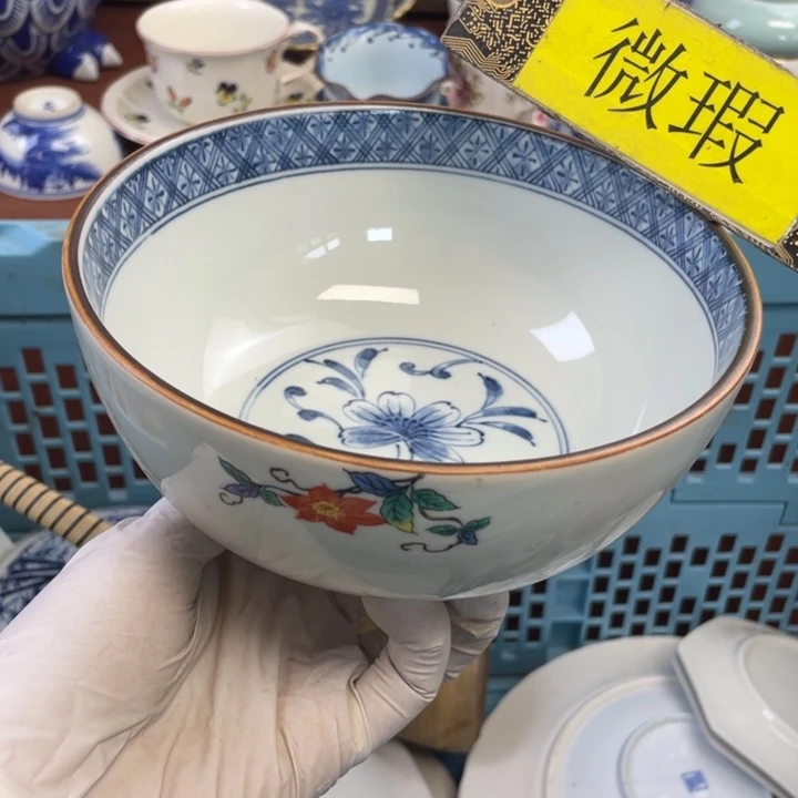 他家瓷器真美…开播了