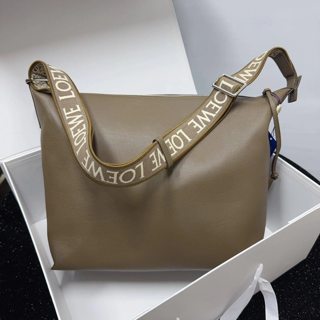 胖虎熙少/罗意威/95新/公价0/箱包/两用包/31B2505090213