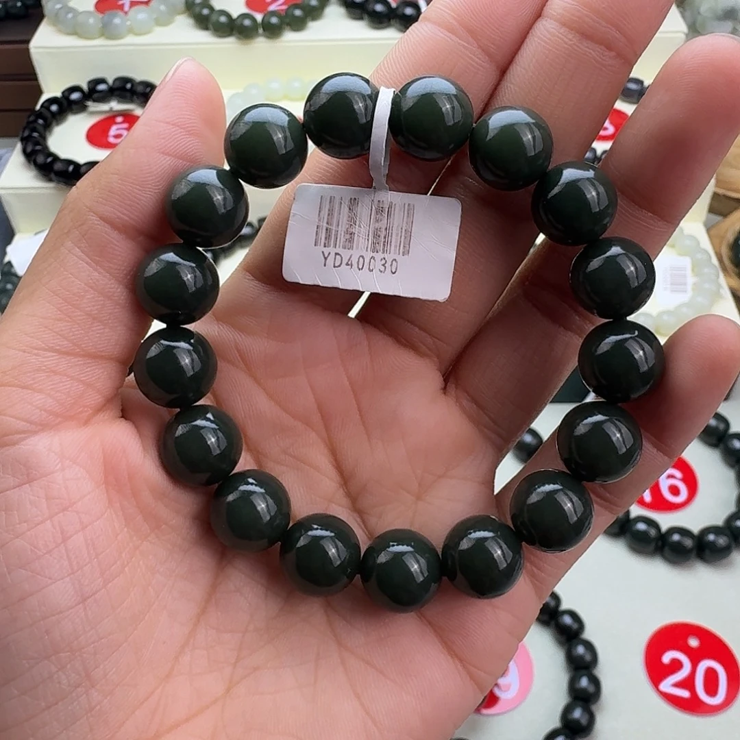 和田玉未镶嵌手串