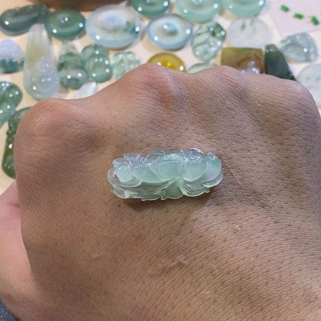 定制翡翠未镶嵌翡翠