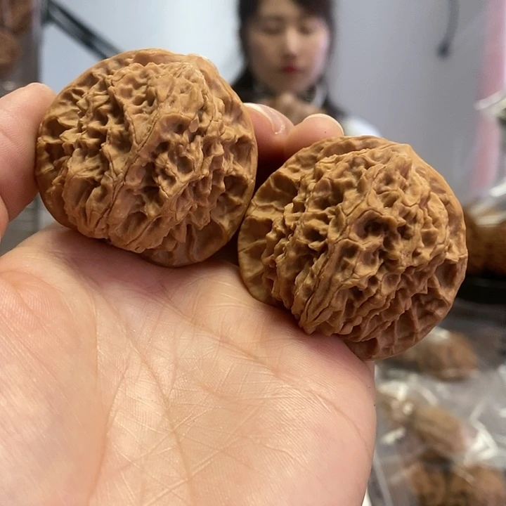 把件文玩核桃44老树蟠龙纹