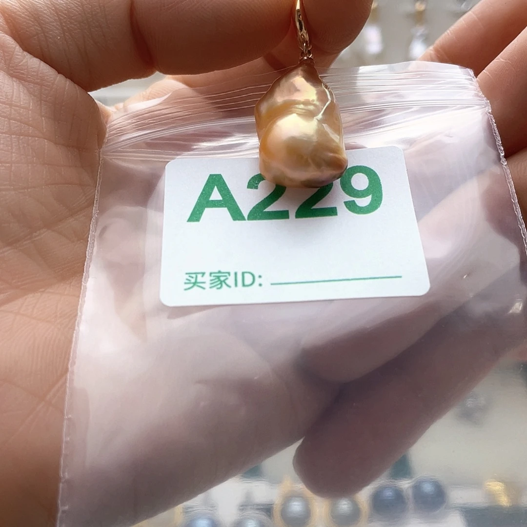 天然珍珠。  漏 漏 漏未镶嵌淡水珍珠