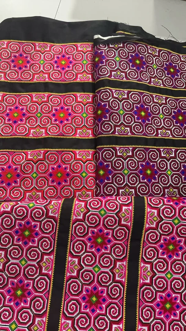 黔东南苗族手工刺绣真丝传承技艺绣条工艺品