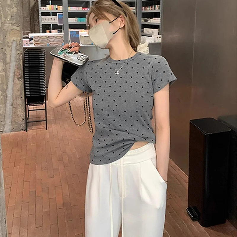 辣妹修身波点正肩短袖t恤女2025夏季新款设计感短款气质显瘦上衣