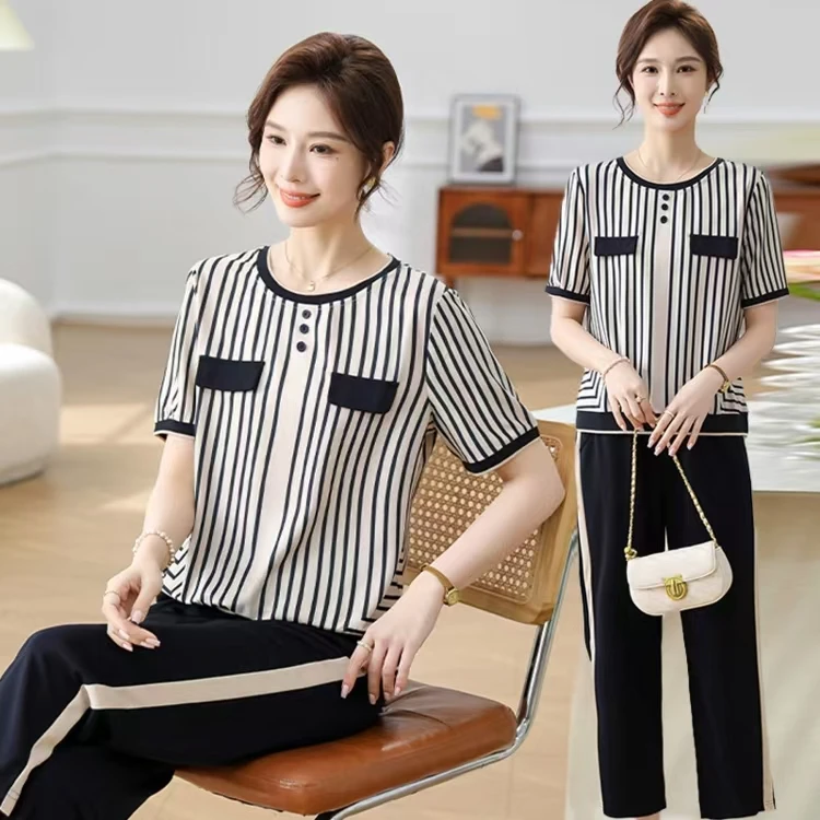 时尚夏装妈妈装圆领条纹套装夏季新款休闲舒适套头衫中老年女装