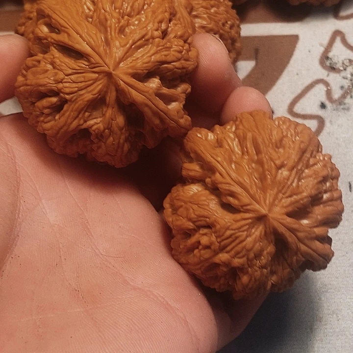 吊坠桃核全品粗筋47