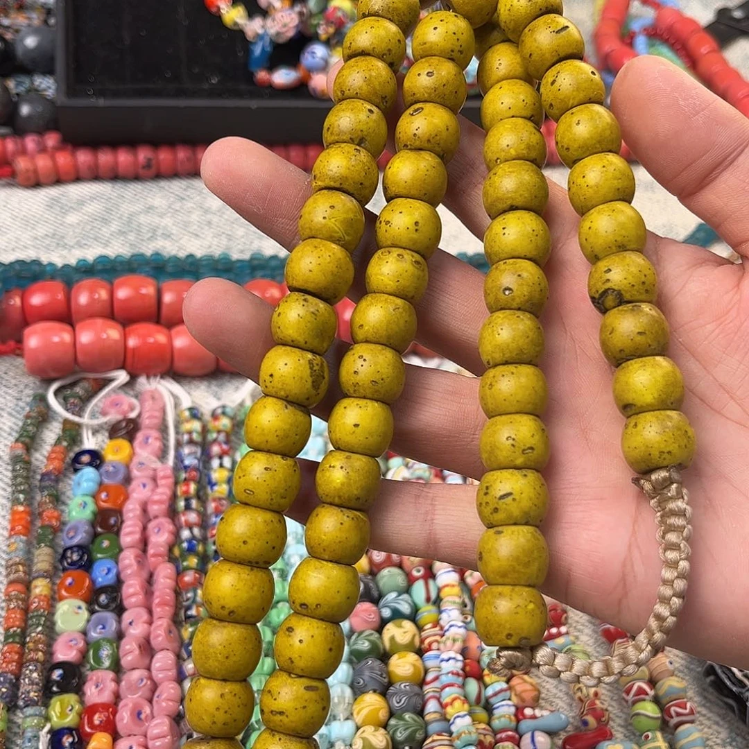 琉璃非金属黄色老珠