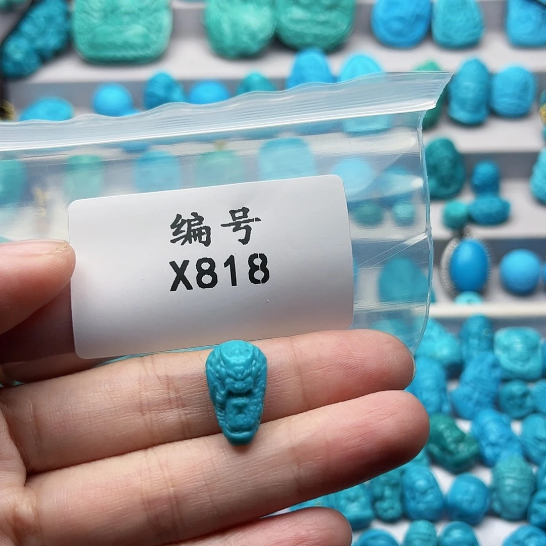 龘***龘未镶嵌绿松石天然原矿雕刻绿松石