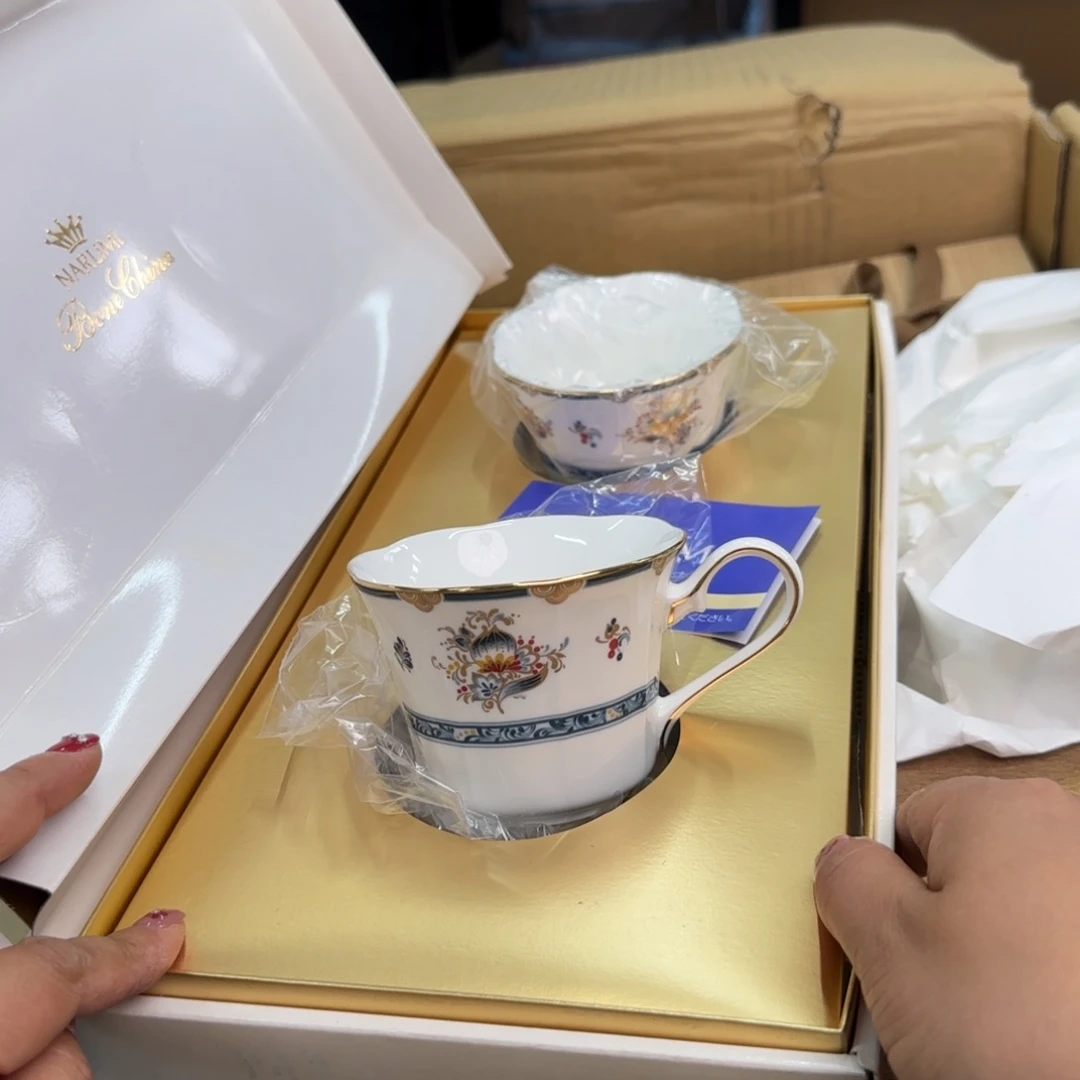摆件?**?瓷器啊啊啊啊啊