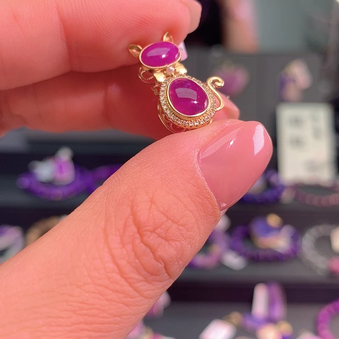 18K金镶嵌苏纪石（舒俱来）吊坠(不含链)