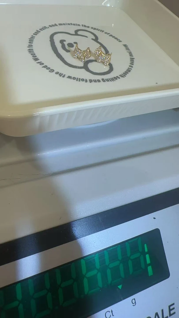 足金精品工艺耳饰