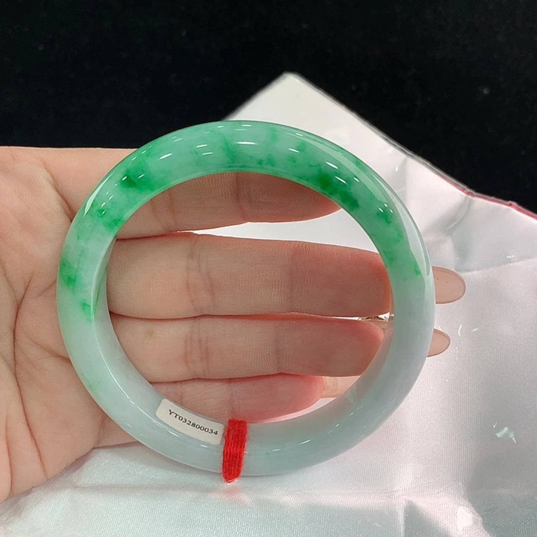 【闪购商品】翡翠手镯未镶嵌七*茶62，总36000，尾款