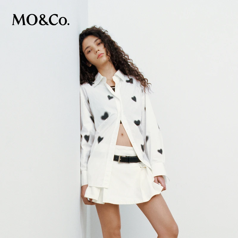 【小余专属】MOCO夏晕染爱心印花光感涂层棉中性宽松衬衫MBD2SHT007