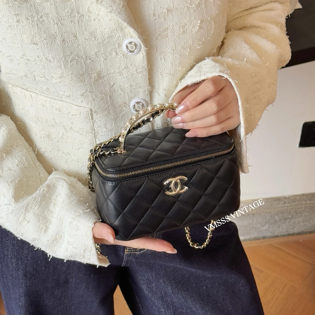 99新 Chanel/香奈儿 24s黑金珍珠水钻手柄长盒子单肩包/24137经典