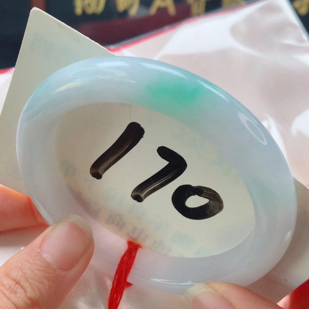 未镶嵌手镯翡翠泥鳅背捡漏