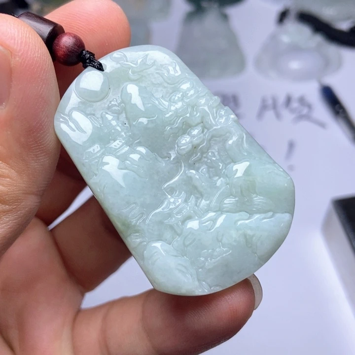 翡翠未镶嵌颈饰翡翠