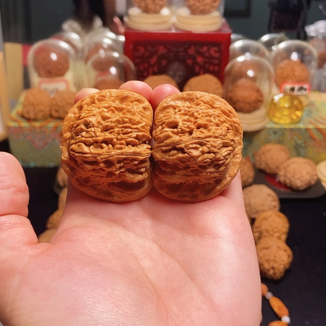 文玩核桃吊坠47全品白狮子