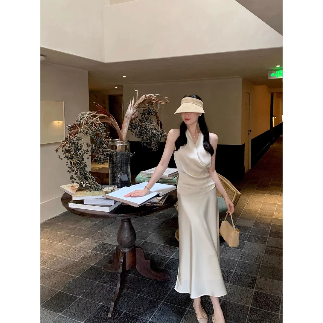 哥弟阿玛施正品夏季新款温柔气质显瘦仿醋酸缎面上衣半身裙无袖套