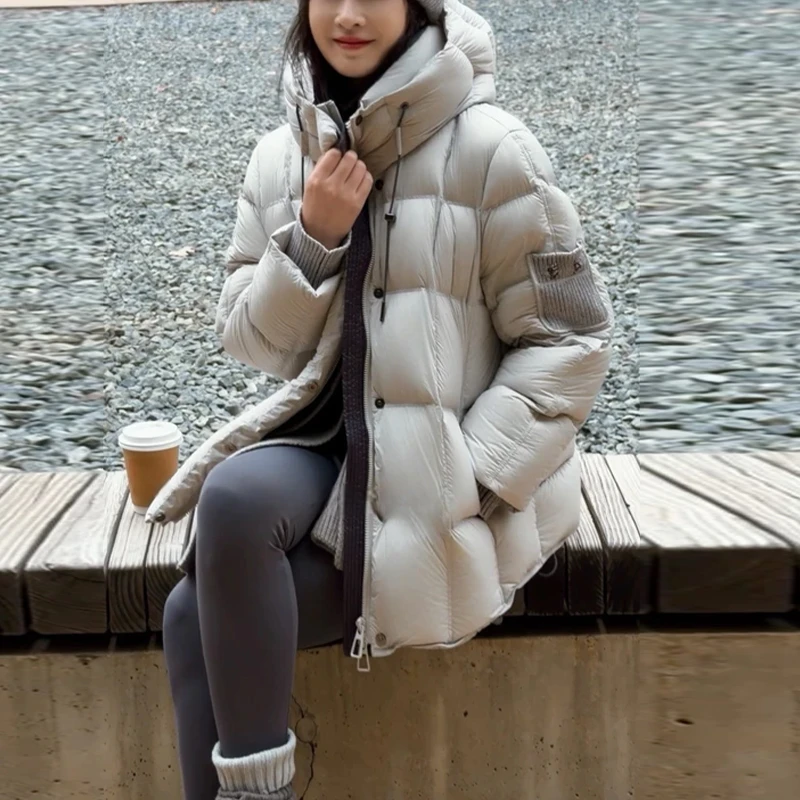 2025新款秋冬韩版短款连帽棉服女保暖泡芙云朵针织拼接面包服外套