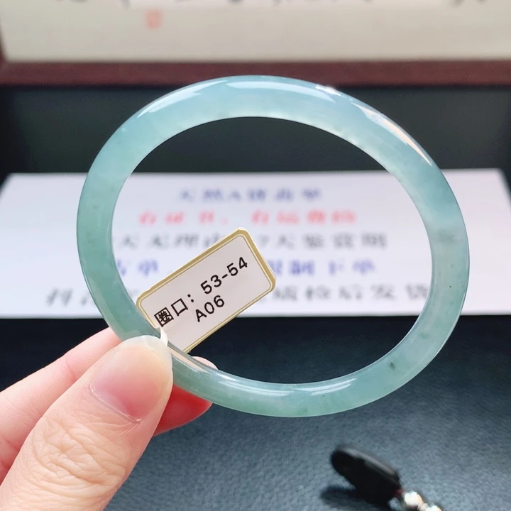 翡翠未镶嵌手镯翡翠手镯31