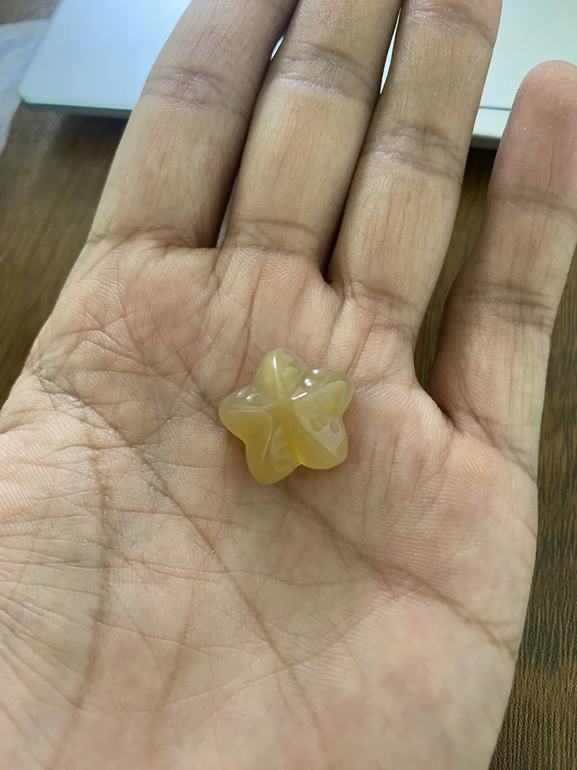 海星盐源玛瑙雕刻通孔吊坠多样性随机一颗