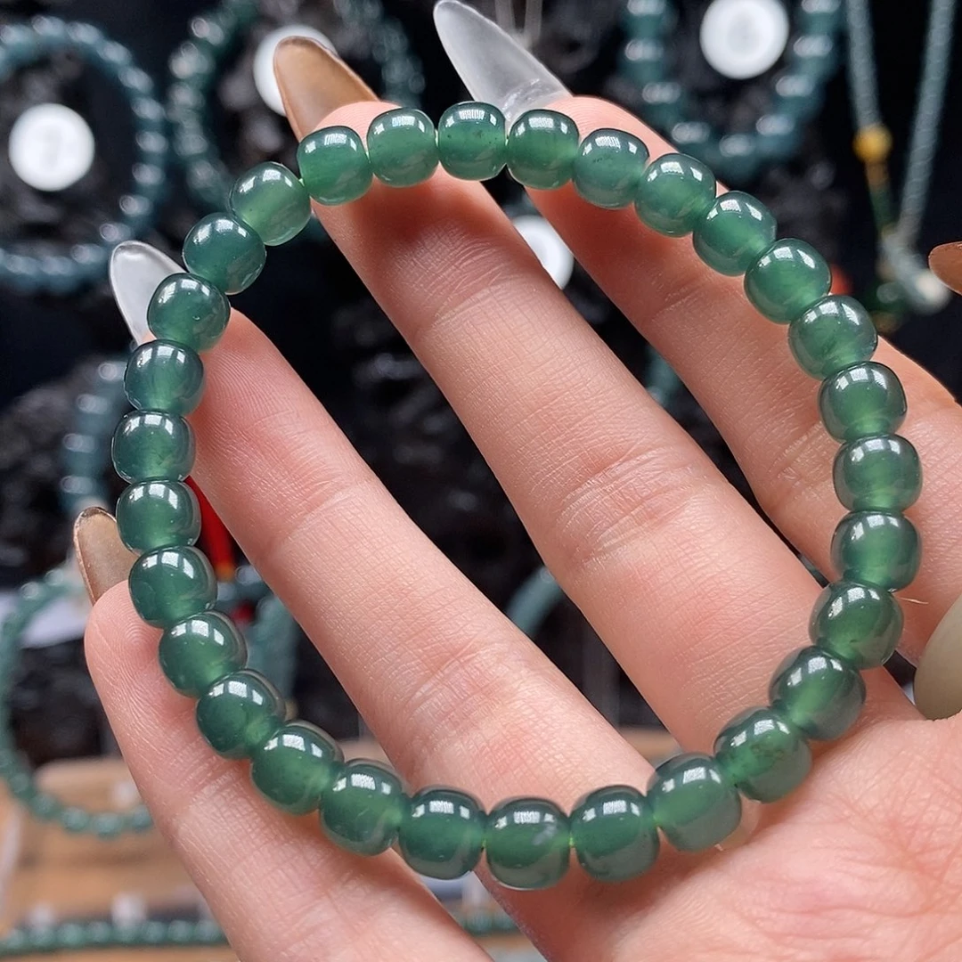 未镶嵌手链翡翠䬶6.6mm老型珠手串（微暇）