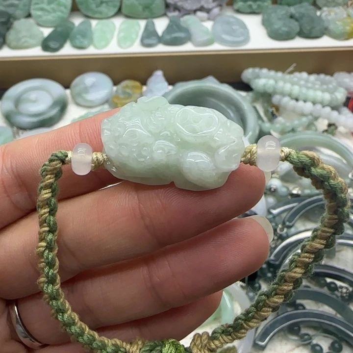 翡翠未镶嵌手链貔貅手绳