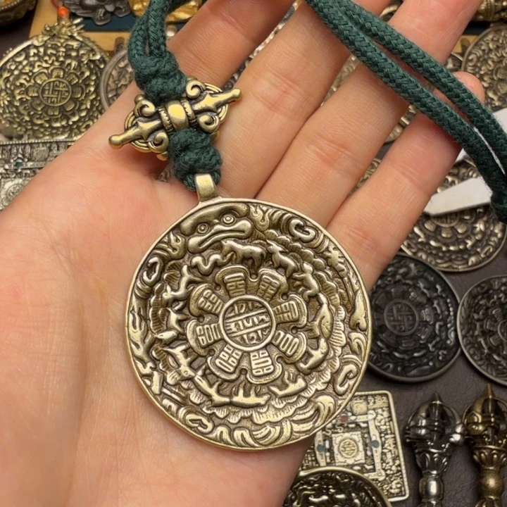 藏传文玩九宫如图