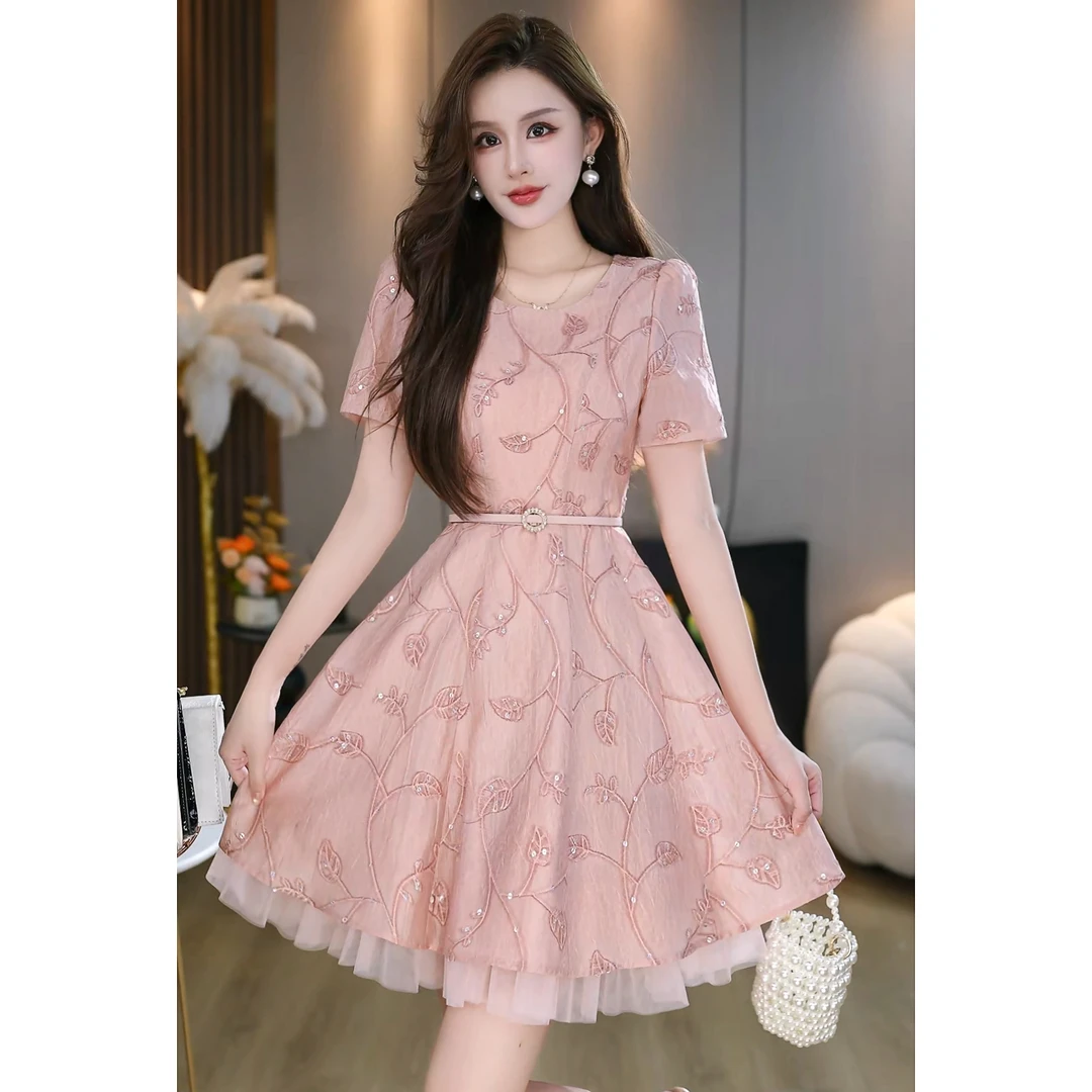 【蕾影芳华】气质重工刺绣肌理感收腰显瘦圆领连衣裙 B5878