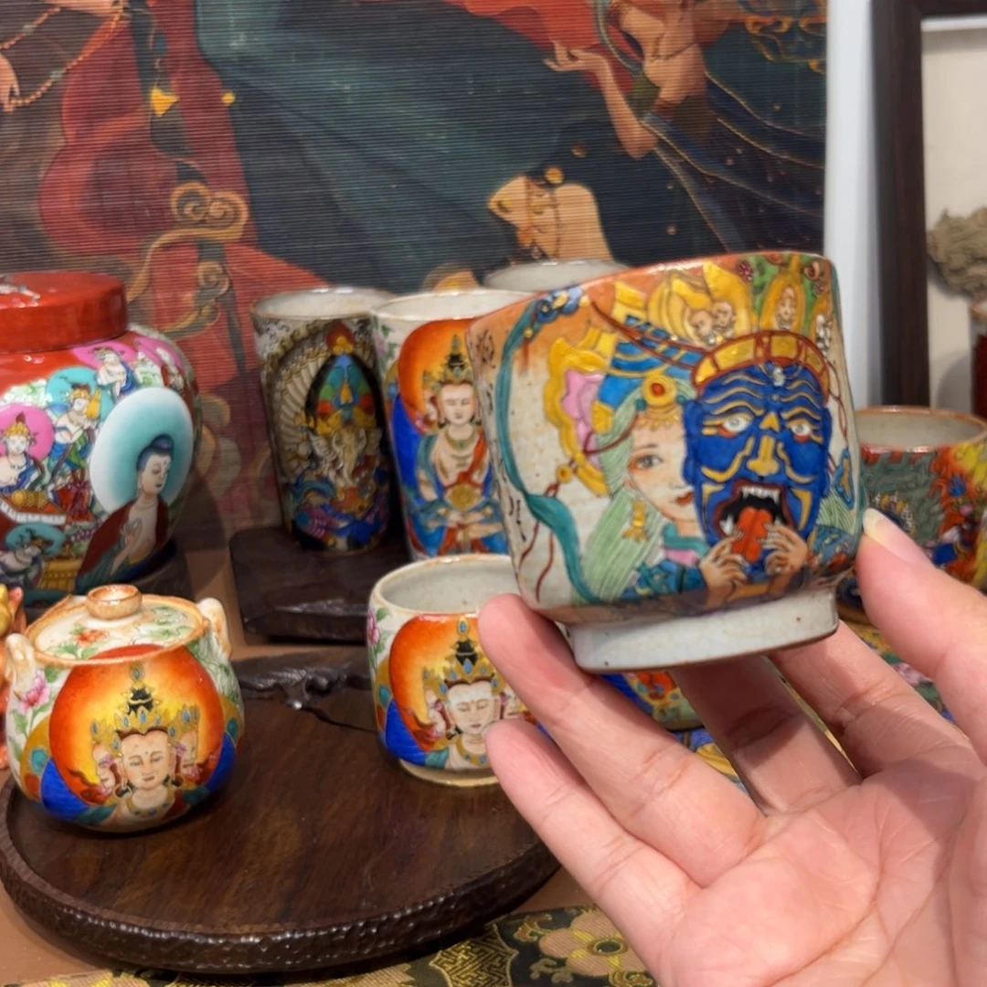 手工手绘扎基拉姆茶杯