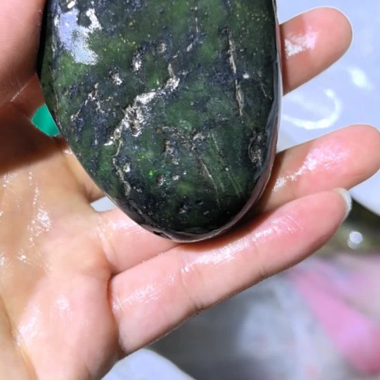 用***3有机玻璃藏玉药王石原石一个